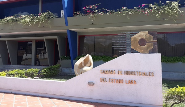 Escasez de diésel: Otra dificultad para industriales de Lara que operan al 18% de su capacidad