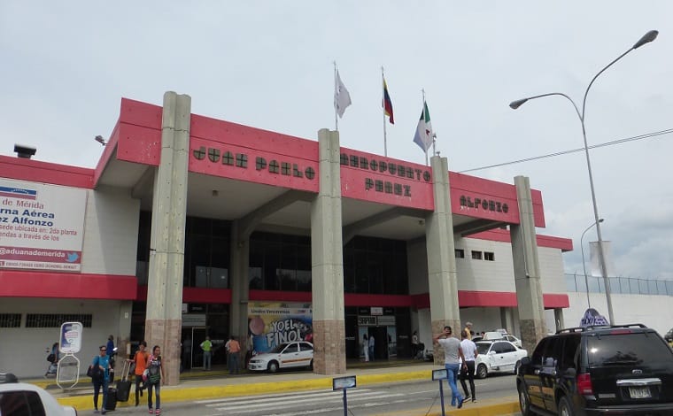Aeropuerto de Mérida Aeropuerto de Mérida