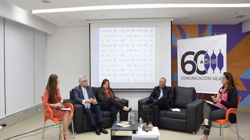 UCAB UCAB